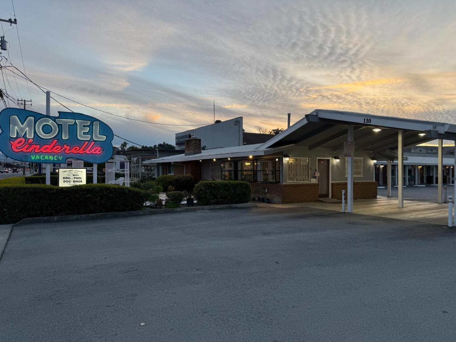Cinderella Motel Hollister Dış mekan fotoğraf